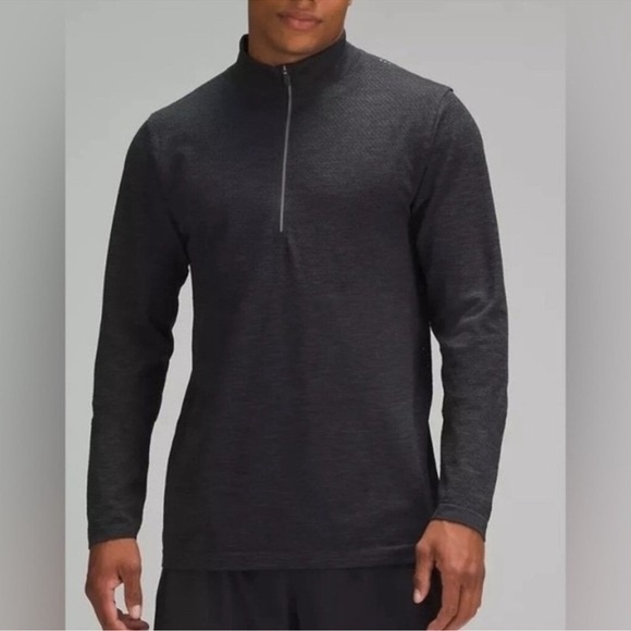 Lululemon Metal Vent Tech Half Zip - Black / Grey (Large) - Picture 3 of 9